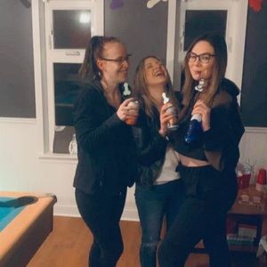 Meet your Posher, Amber